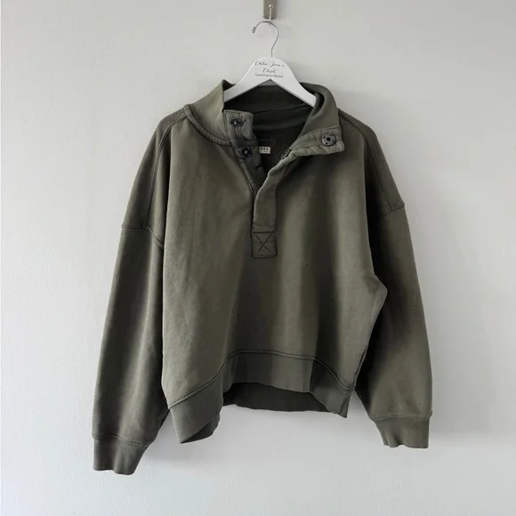 FREE PEOPLE Timeless Pullover in Olive Green M - Picture 2 of 5